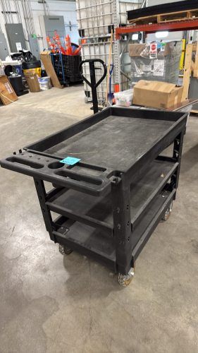 GLOBAL UTILITY CART WITH PNEUMATIC WHEELS