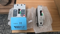 (2) Allen Bradley Circuit Breakers - 90A 3 Pole and 20A Breakers