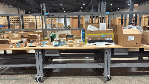 ULINE DELUXE MOBILE WORKSTATION WITH COMPOSITE WOOD TOP AND OVERHEAD