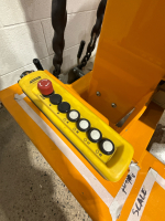 BISON C-Lift X40 High Capacity Container Lifting Jacks - 12