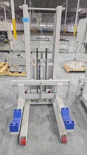 Cangnam Casternet 600kg Forklift Lifter
