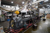 1995 Van Dorn 300 HT Series Hydraulic Injection Molding Machine - 4