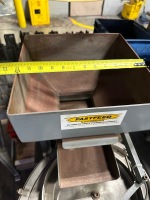 FastFeed Corporation Automatic Vibratory Feeder Bowl With Rodix Feeder Controller, 12"in Bowl - 8