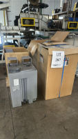 LOT (4) ASST&rsquo;D UNIT TANKS