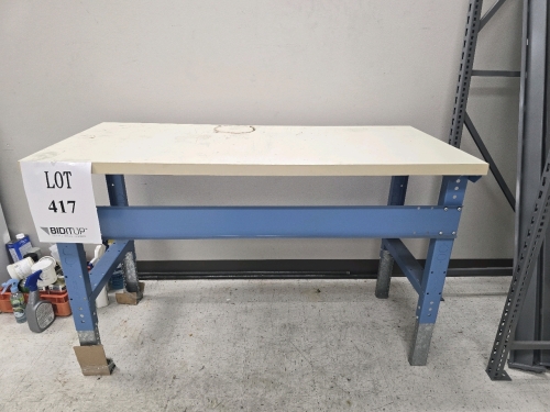 60"x28"x38" Table