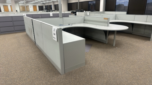 4- PERSON HAWORTH MODULAR WORK STATIONS