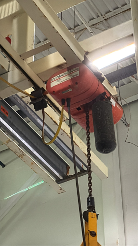 CM LOADSTAR 1/2 TON ELECTRIC OVERHEAD CHAIN HOIST (HOIST ONLY), (LOCATION: PLANT 5, 48668 Alpha Dr, Wixom, MI 48393)