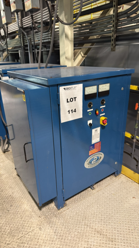 DYNAPOWER INDUSTRIAL RECTIFIER WITH POWER BOX Make: DynapowerSerial Number: 503320-001-005Input Voltage: 480 VoltsOutput Voltage: 12 VoltsInput Current (Amps): 62 AmpsOutput Current (Amps): 3000 AmpsINPUT Frequency (Hz): 60 HzINPUT Phase: 3Power Input (KV