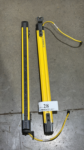LOT (1) SET BANNER EZ-SCREENS LS, M/N: SLLR14-630-S (LOCATION: PLANT 5, 48668 ALPHA DR, WIXOM, MI 48393)