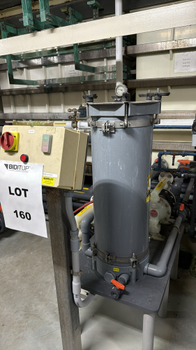 SERFILCO Carbon Purification Chambers WITH CONTROL AND PUMP (LOCATION: PLANT 5, 48668 Alpha Dr, Wixom, MI 48393)