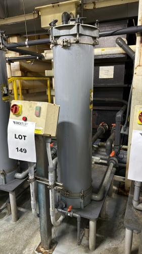 SERFILCO Carbon Purification Chambers WITH CONTROL AND PUMP (LOCATION: PLANT 5, 48668 Alpha Dr, Wixom, MI 48393)