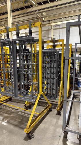 LOT (4) ASST'D PRODUCTION TRANSFER CARTS (LOCATION: PLANT 5, 48668 Alpha Dr, Wixom, MI 48393)