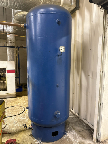 Air Receiver Tank, 400 GAL, 200 PSI, YEAR 2003,, APPROX. 9'FT HEIGHT (LOCATION: PLANT 3, 29883 BECK RD, Wixom, MI 48393)