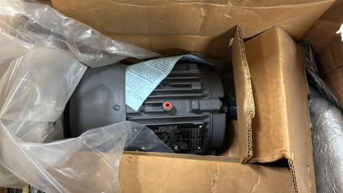 SIEMENS MOTOR HP: 1, RPM: 1745, FRAME: 143 T, (UNUSED) Item type: Electric MotorMake: SiemensVoltage: 230/460 VFrequency: 60 HzRPM: 1745Phase: 3 PHService Factor: 1.15Insulation Class: F(LOCATION: PLANT 3, 29883 BECK RD, Wixom, MI 48393)