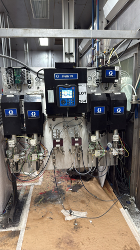 Graco ProMix PD Electronic Proportioner System, equipped with 4 pumps, Item type: Electronic Proportioner SystemMake: GracoModel: ProMix PDYear: 2019Serial Number: A0123SERIES: B19AMax Air Pressure: 7 MPa (100 psi)Max Temperature: 122&deg;F (50&deg;C)Control Syst