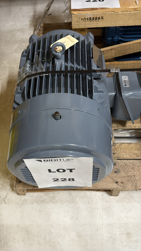 SIEMENS MOTOR HP: 40 RPM: 1770, FRAME: 324T (LOCATION: PLANT 3, 29883 BECK RD, Wixom, MI 48393)