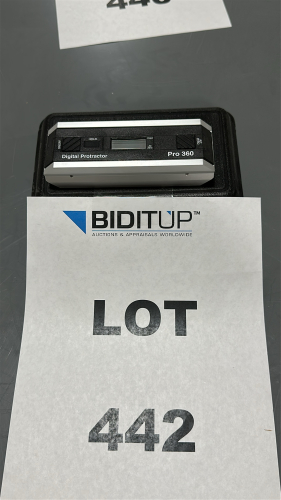 PRO 360 DIGITAL PROTRACTOR