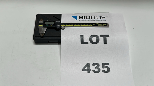 MITUTOYO ABSOLUTE 6" DIGITAL CALIPER, MODEL: CD-6"ASX, S/N: A21175105