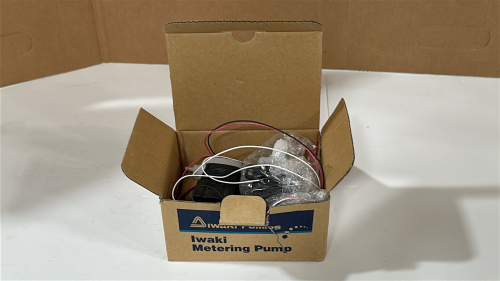 LOT OF (2) IWAKI METERING PUMPS: (1) MODEL: HRP-54V-1V3 & (1) HRP-54V-2V3