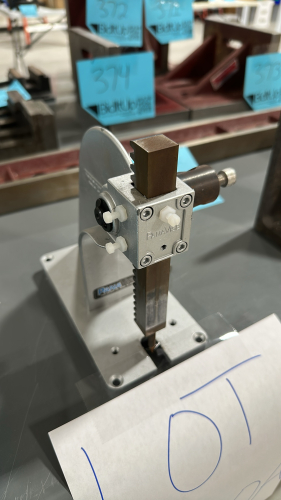 PANAVISE PRODUCTS, INC. PANAPRESS 4" BENCHTOP MINIATURE 1/4 TON ARBOR PRESS