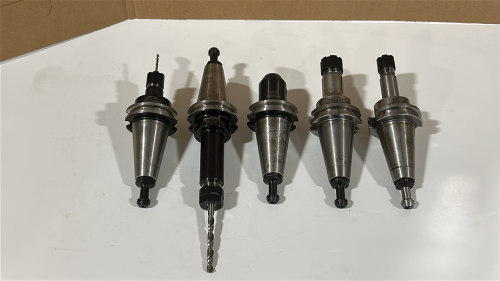 LOT OF (5) ASSORTED CAT40 TOOL HOLDERS, TO INCLUDE: MARITOOL, SYIC, ETC.