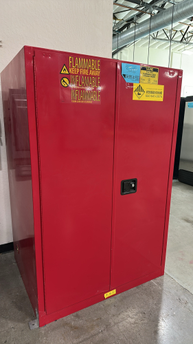 ULINE 90 GAL. FLAMMABLE LIQUID STOAGE CABINET, DIMENSIONS: 43" x 34" x 63", MODEL: H-2219S-R