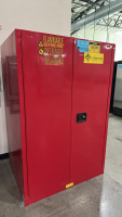 ULINE 90 GAL. FLAMMABLE LIQUID STOAGE CABINET, DIMENSIONS: 43" x 34" x 63", MODEL: H-2219S-R
