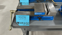 KURT WORKHOLDING 6" ANGLOCK MACHINE VISE, MODEL: DX6 CROSSOVER, S/N: 220720008