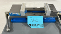KURT WORKHOLDING 6" ANGLOCK MACHINE VISE, MODEL: DX6 CROSSOVER, S/N: 190621046