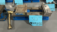 KURT WORKHOLDING 6" ANGLOCK MACHINE VISE, MODEL: DX6 CROSSOVER, S/N: 013046