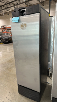 KEGLAND RAPT TEMPERATURE CONTROLLED FERMENTATION CHAMBER, DIMENSIONS: 21" x 24" x 68", MODEL: KL18258