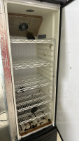 KEGLAND RAPT TEMPERATURE CONTROLLED FERMENTATION CHAMBER, DIMENSIONS: 21" x 24" x 68", MODEL: KL18258 - 3