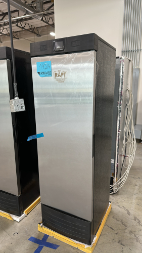 KEGLAND RAPT TEMPERATURE CONTROLLED FERMENTATION CHAMBER, DIMENSIONS: 21" x 24" x 68", MODEL: KL18258