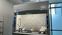 LABCONCO CHEMICAL FUME HOOD, DIMENSIONS: 62" x 32" x 59", MODEL: 110610021, SN:211019724B, TO INCLUDE: (2) PROTECTOR SOLVENT/ACID STORAGE CABINETS, DIMENSIONS: 22" x 36" x 36" - 2