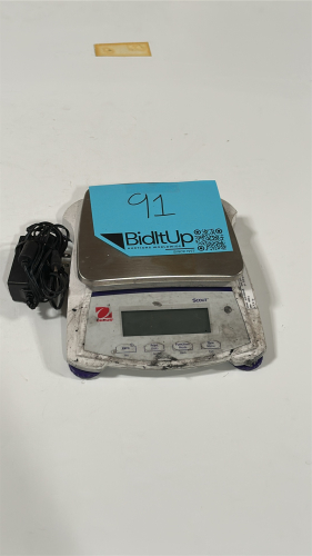 <p>OHAUS SCOUT SJX/E SCALE W EXTERNAL CALIBRATION, MODEL: SXJ1502N/E</p>