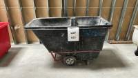 RUBBERMAID 1/2 CUBIC YARD TILT TRASH TRUCK