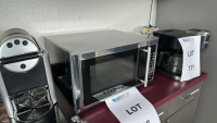 AVANTI MICROWAVE OVEN, MODEL: MT16K3S - 2