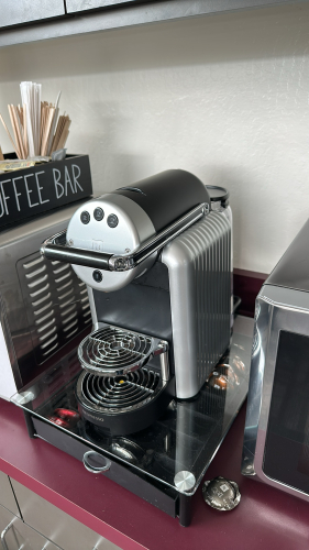 NESPRESSO COFFEE MACHINE, MODEL: 9737N