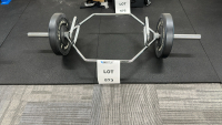 71&lsquo;&rsquo; HEX TRAP BAR, TO INCLUDE: (2) 45 LB REP FITNESS WEIGHT PLATES