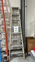 WERNER 8' LADDER, MODEL: 7208