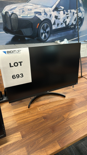 LG 32" LCD DISPLAY MONITOR, MODEL: 32BN50U-B, S/N: 305MXFV82203