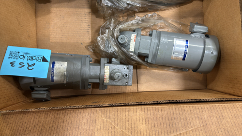 (2) Racine 0.4 KW 3~ Induction Motors