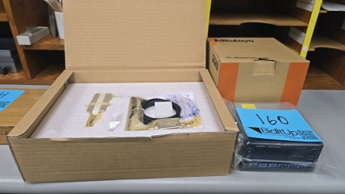 Mitutoyo EH-105 #LGH-1010-B-EH Sensor System