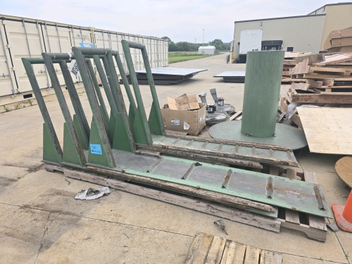 Pallet of (7) Heavy Duty Wire Racks