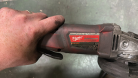 Milwaukee 6142-30 Grinder - 3