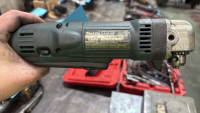 Makita DA3010F (3/8") Angle Drill - 3