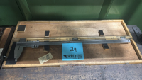 MHC 27 inch Caliper and Case