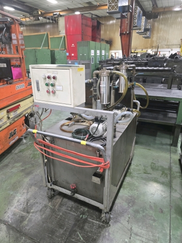 Distiller Bulk Tank and Pump Cart