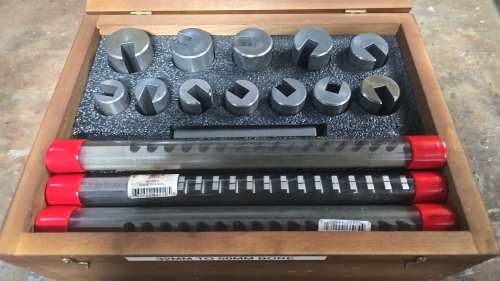 Dumont No. 80 Metric Broach Set