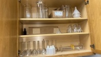 LOT ASST&rsquo;D LABORATORY GLASSWARE, PLASTICWARE AND PORCELAIN FUNNELS - 6